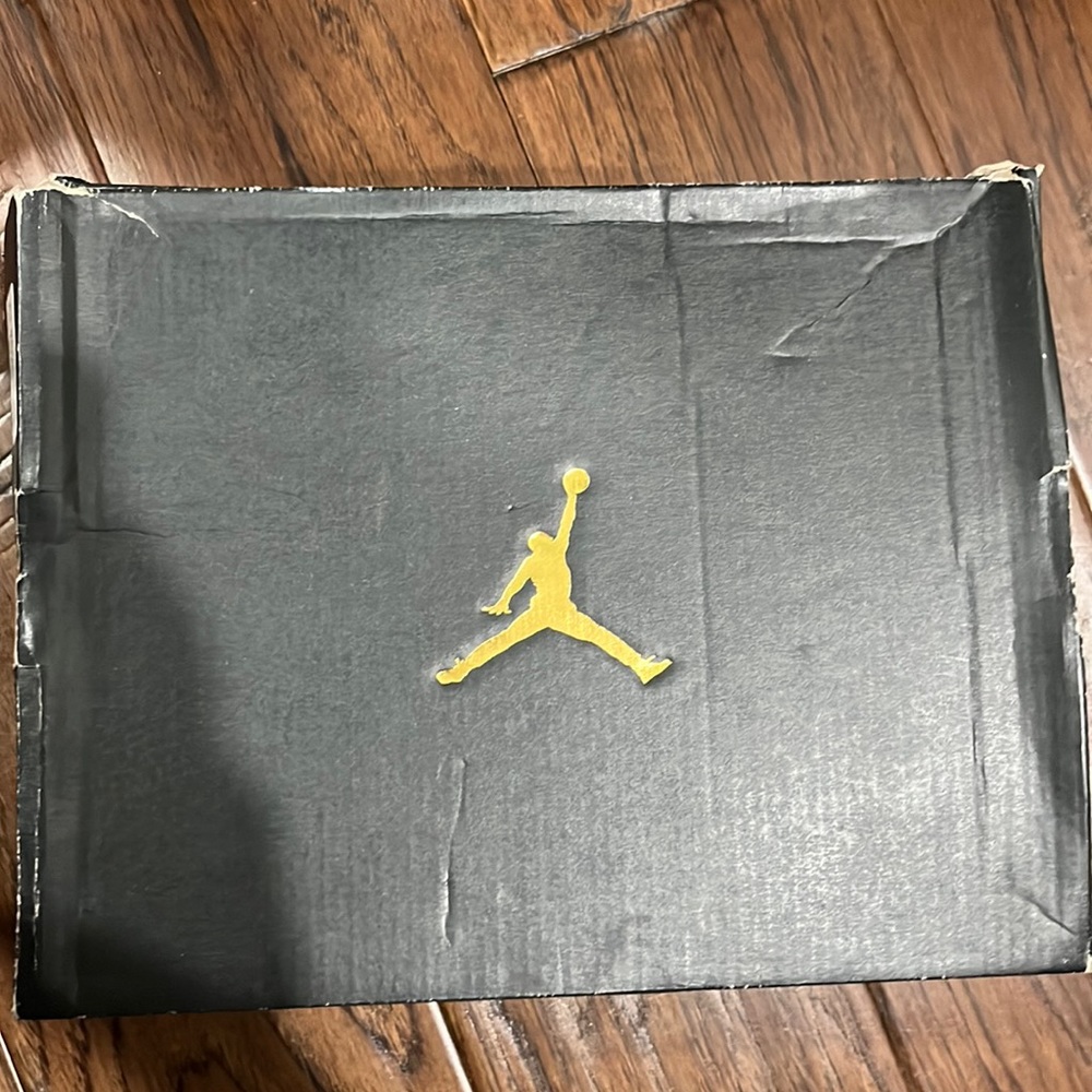 Kids sneakers